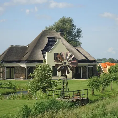 Hotelhuisjes 3* Oosterleek